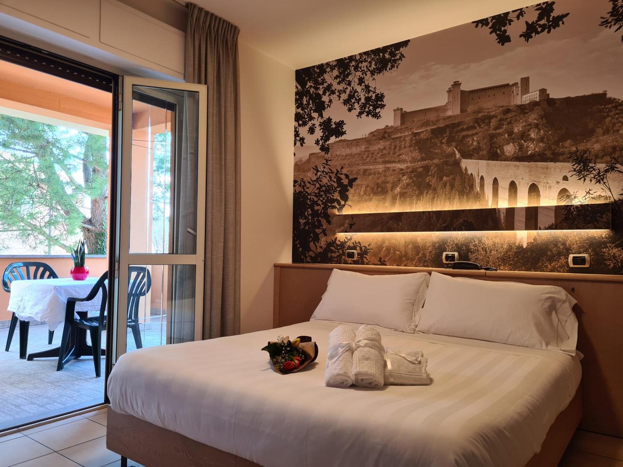 Hotel Cladan Assisi Kültér fotó