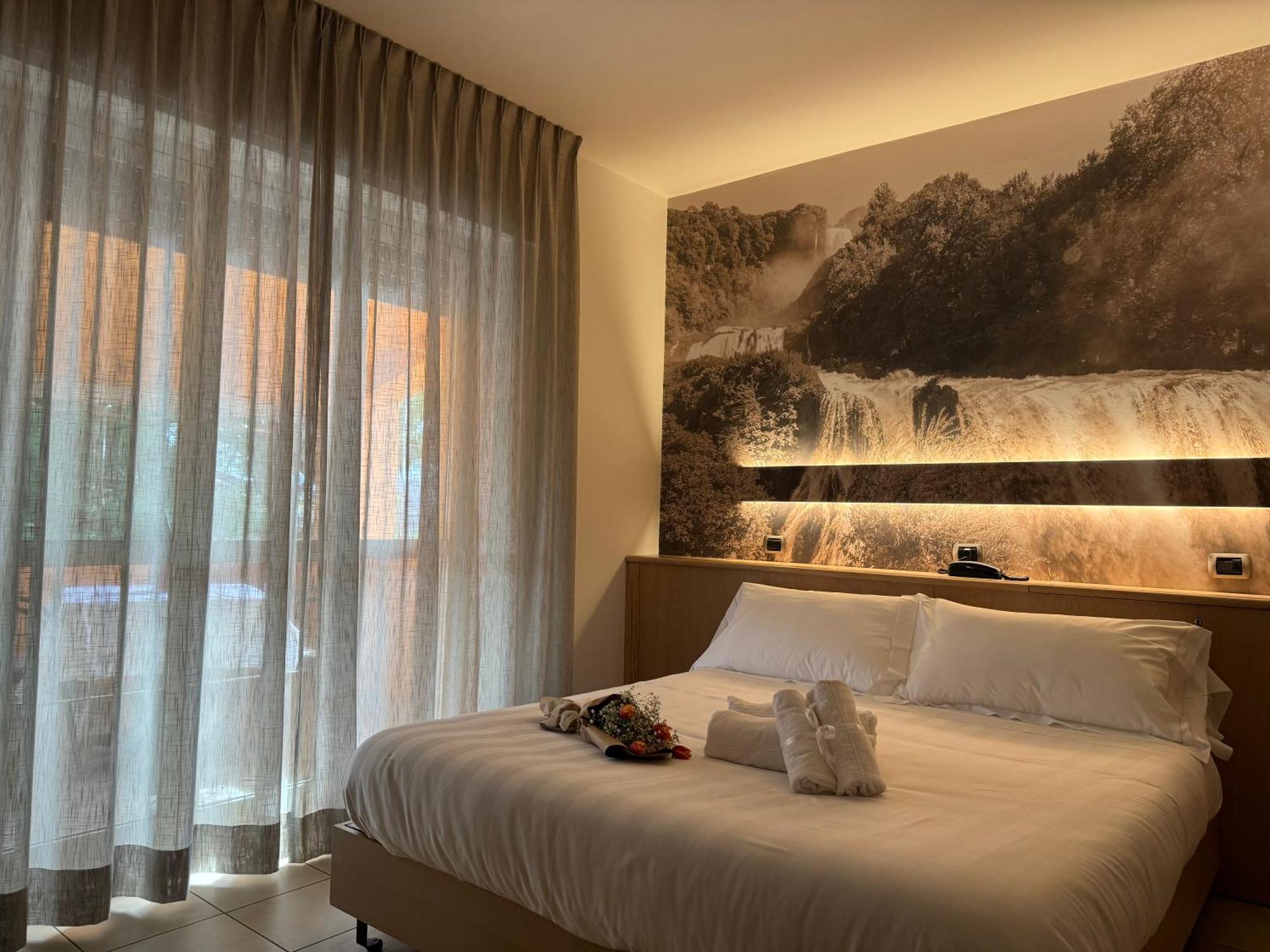 Hotel Cladan Assisi Kültér fotó