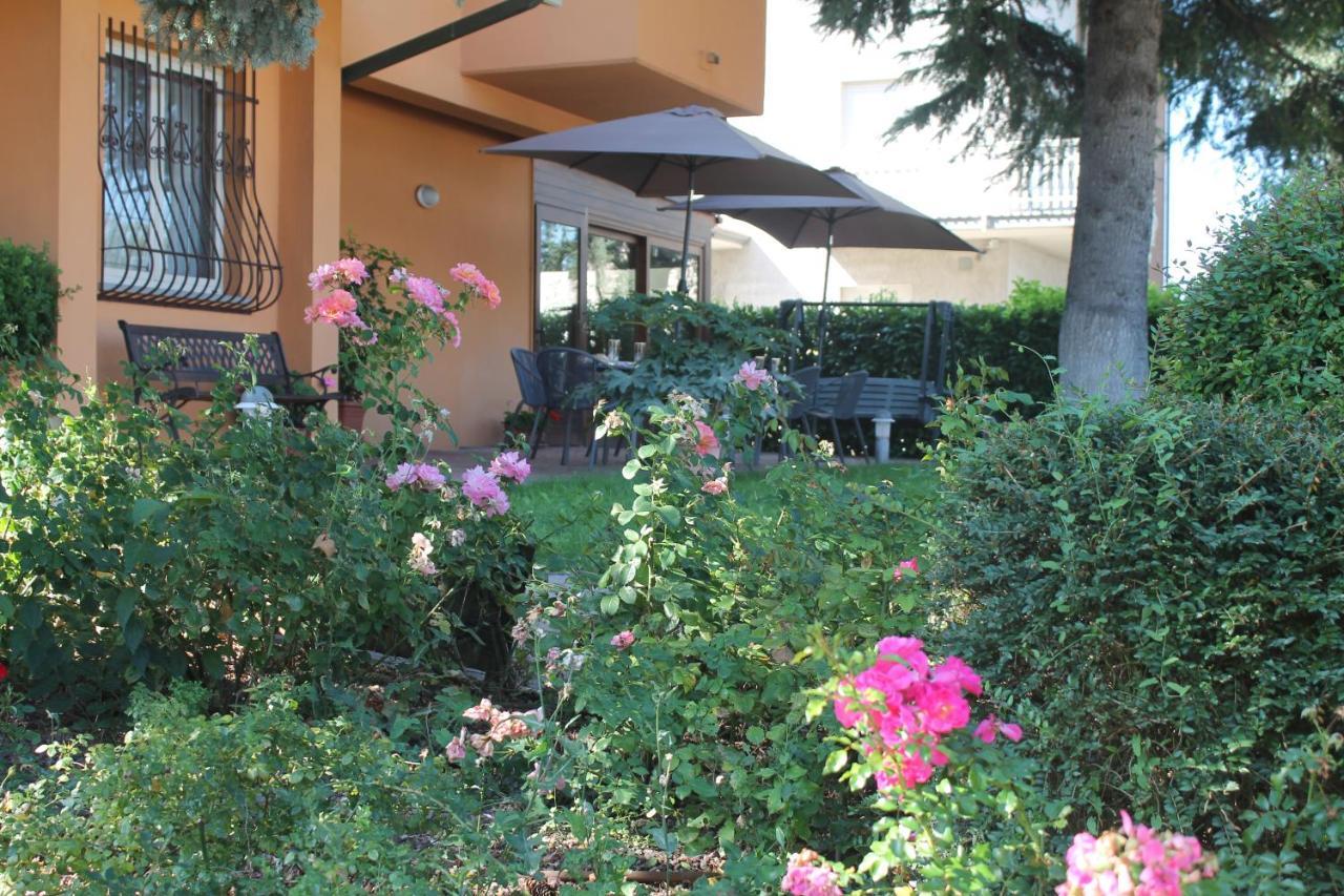 Hotel Cladan Assisi Kültér fotó